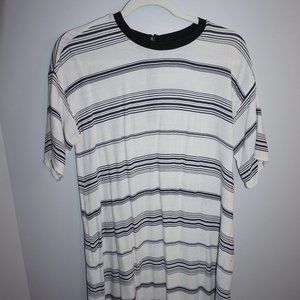 Kendall + Kylie T-Shirt Dress